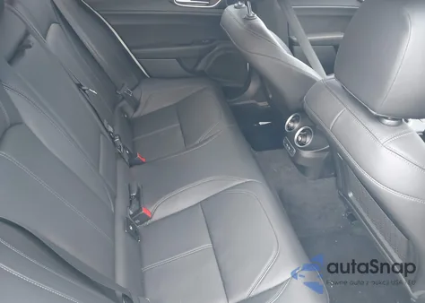 2024 Alfa Romeo Giulia Awd из США, поврежденный, VIN ZARFANAN1R7680791